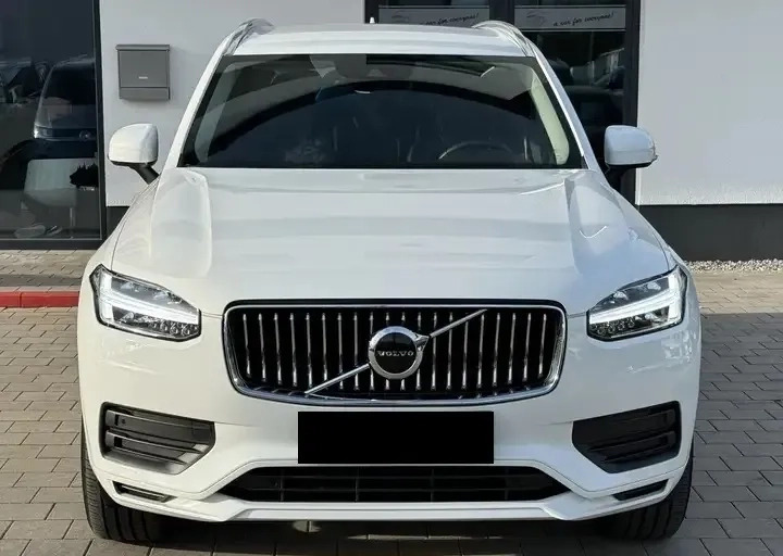 Volvo XC 90 cena 213900 przebieg: 81800, rok produkcji 2021 z Puławy małe 121